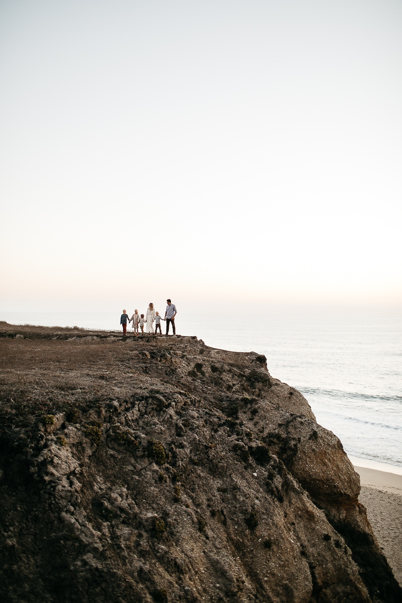 half-moon-bay-golden-cliffside-family-session-57