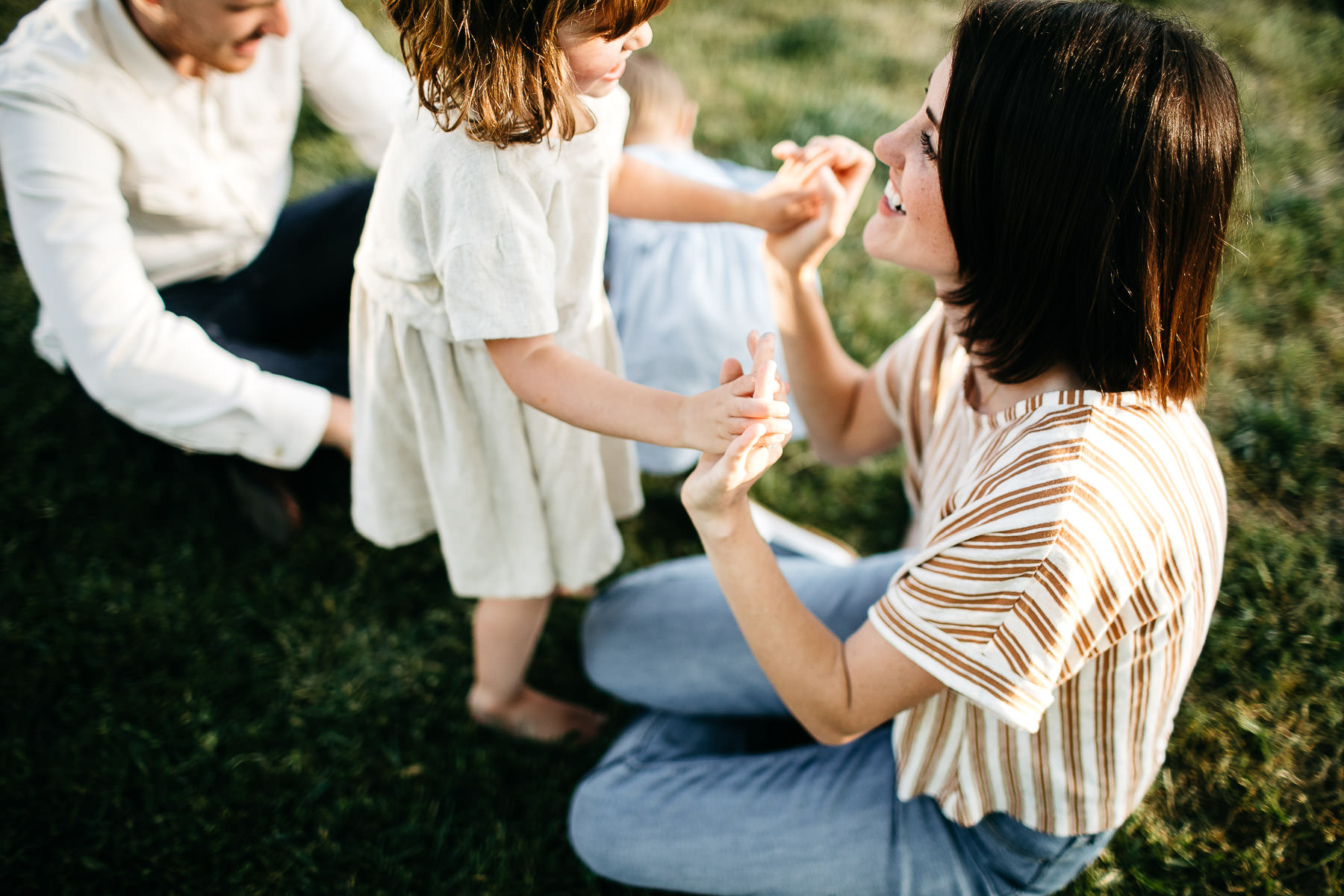 lime-ridge-concord-mustard-flower-vintage-car-lifestyle-family-session-8