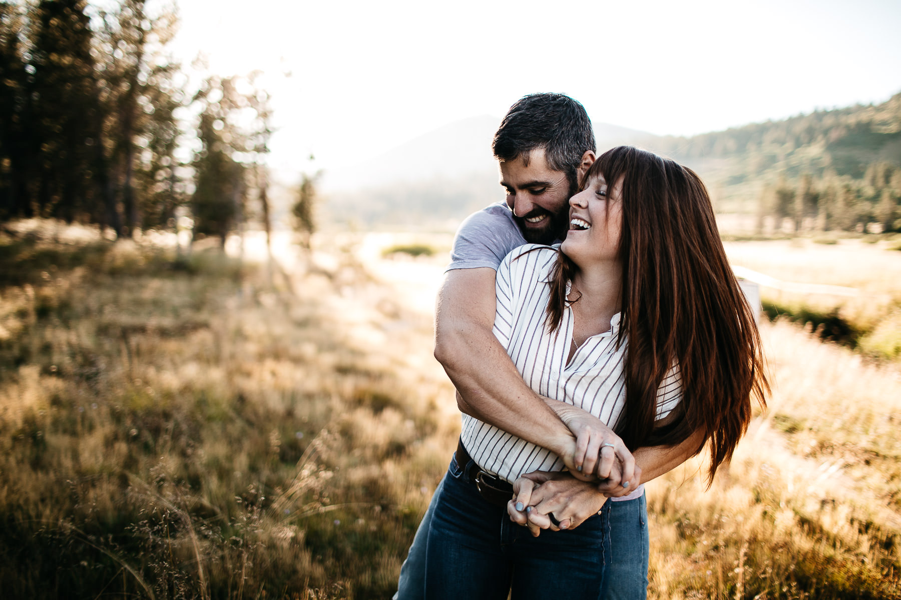 lake-tahoe-anniversary-couple-session-with-a-puppy-8