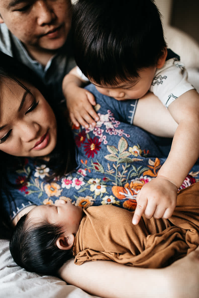 san-jose-family-lifestyle-newborn-rainy-day-shoot-13