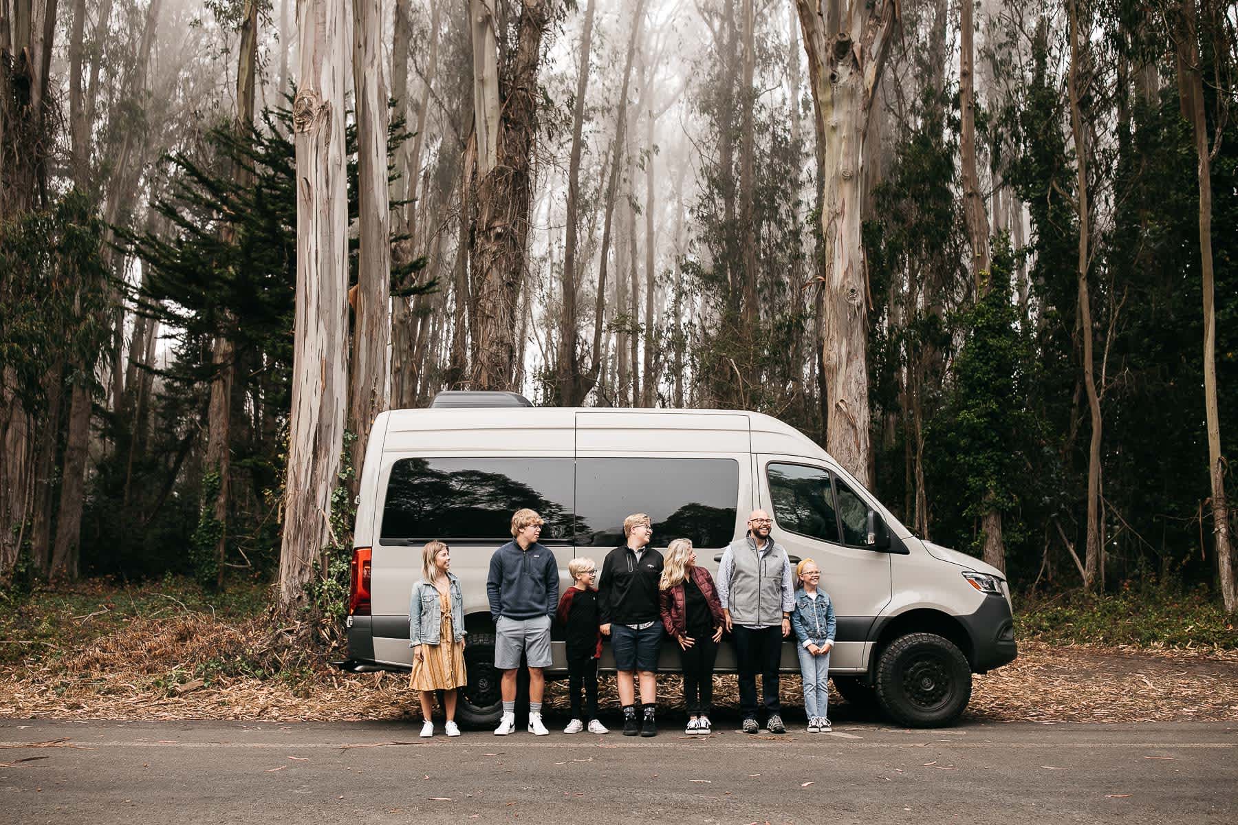 van-family-session-foggy-presidio-sf-5