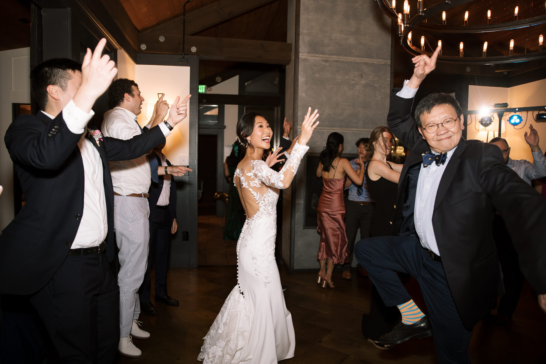 Stavrand-Russian-River-intimate-fall-wedding-142