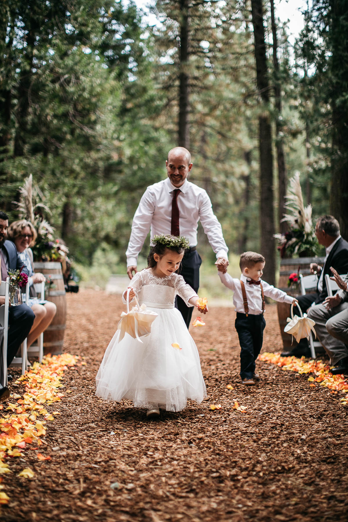 twenty-mile-house-fall-rainy-wedding-28