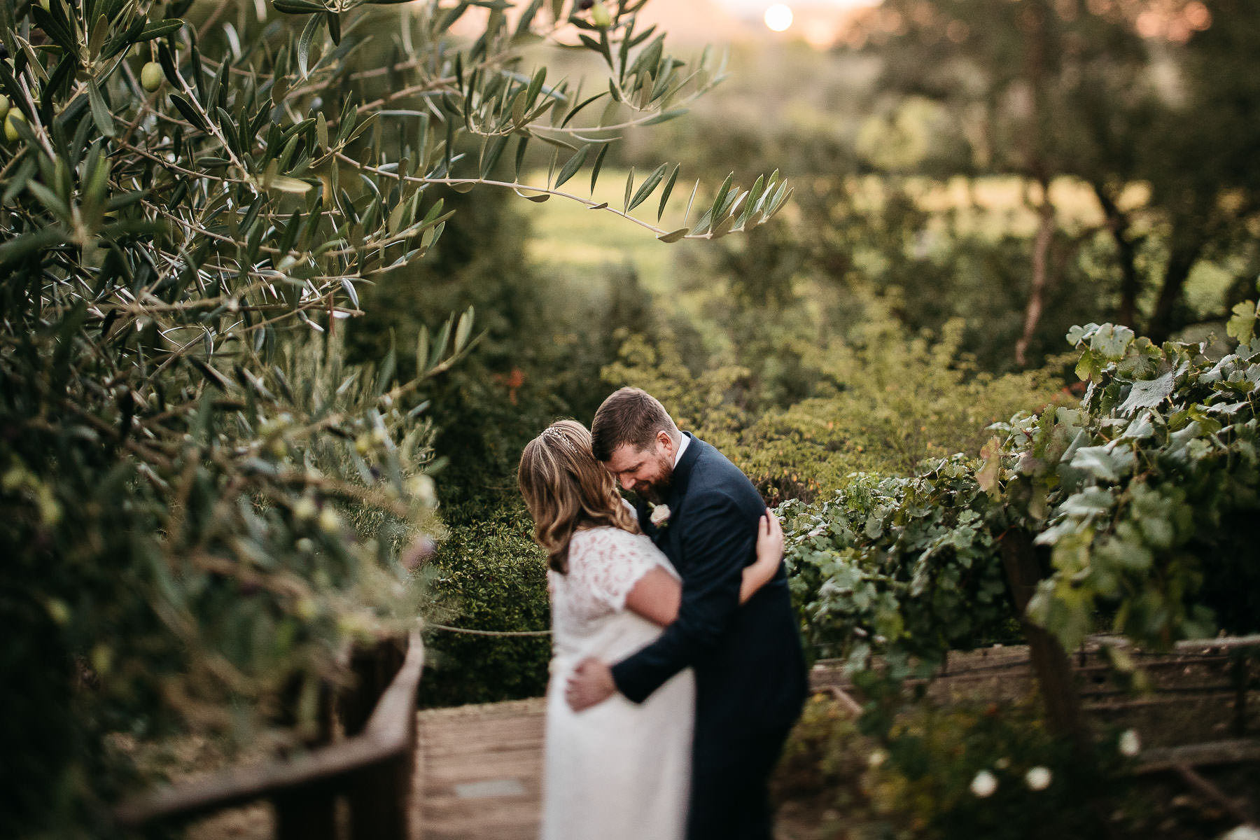 Healdsburg-ca-madrona-manor-fall-wedding-100