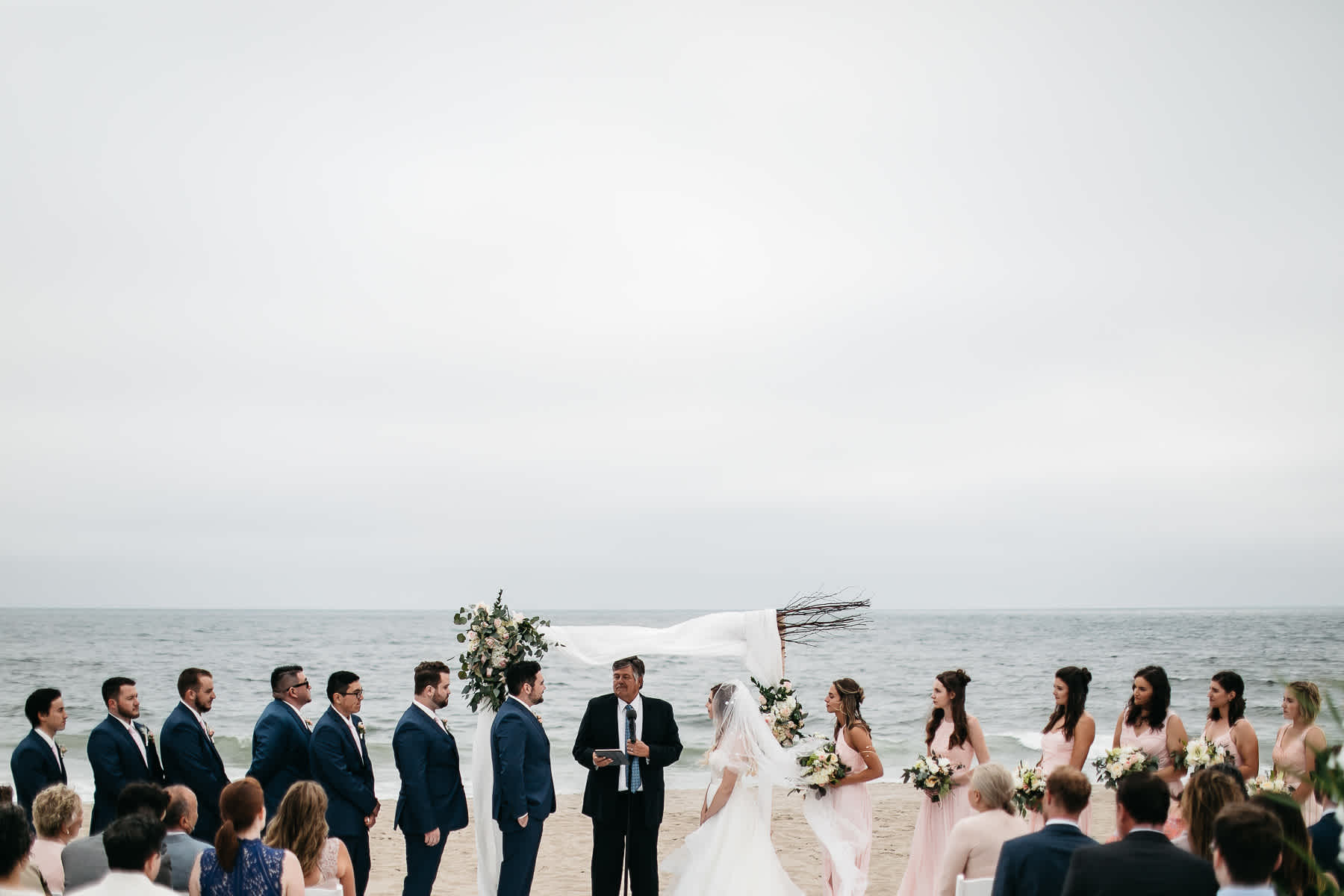 malibu-gloomy-summer-romantic-wedding-47