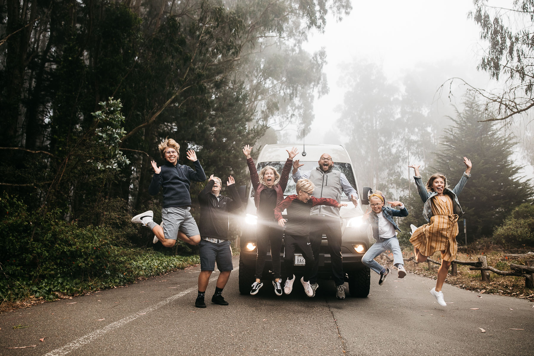 van-family-session-foggy-presidio-sf-23