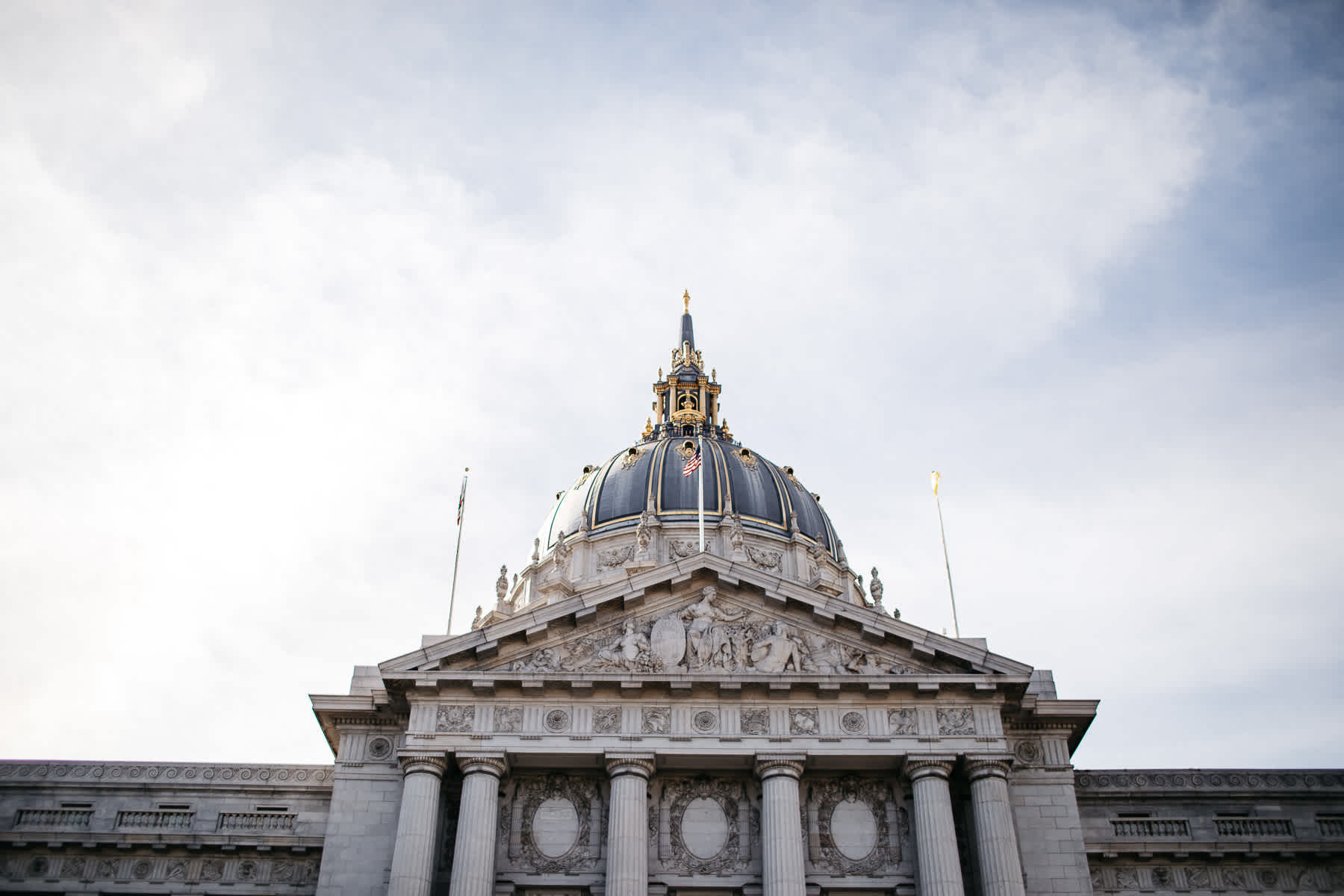 san-francisco-city-hall-weekday-elopement-1