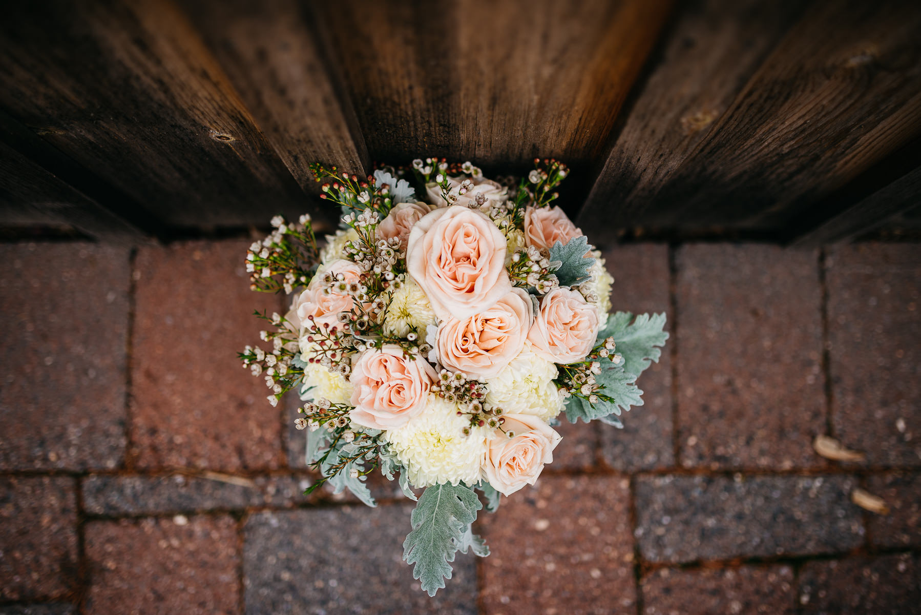 Pennsylvania-Newton-Rosebank-winery-spring-lifestyle-wedding-5