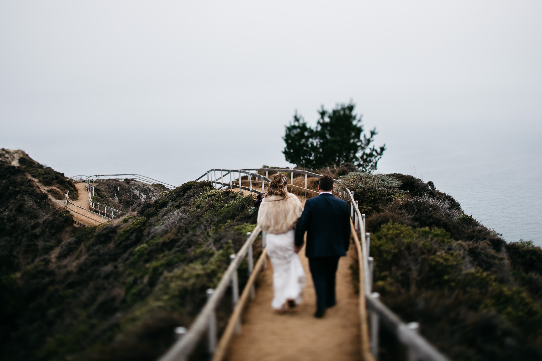 muir-beach-pelican-inn-foggy-wedding-69