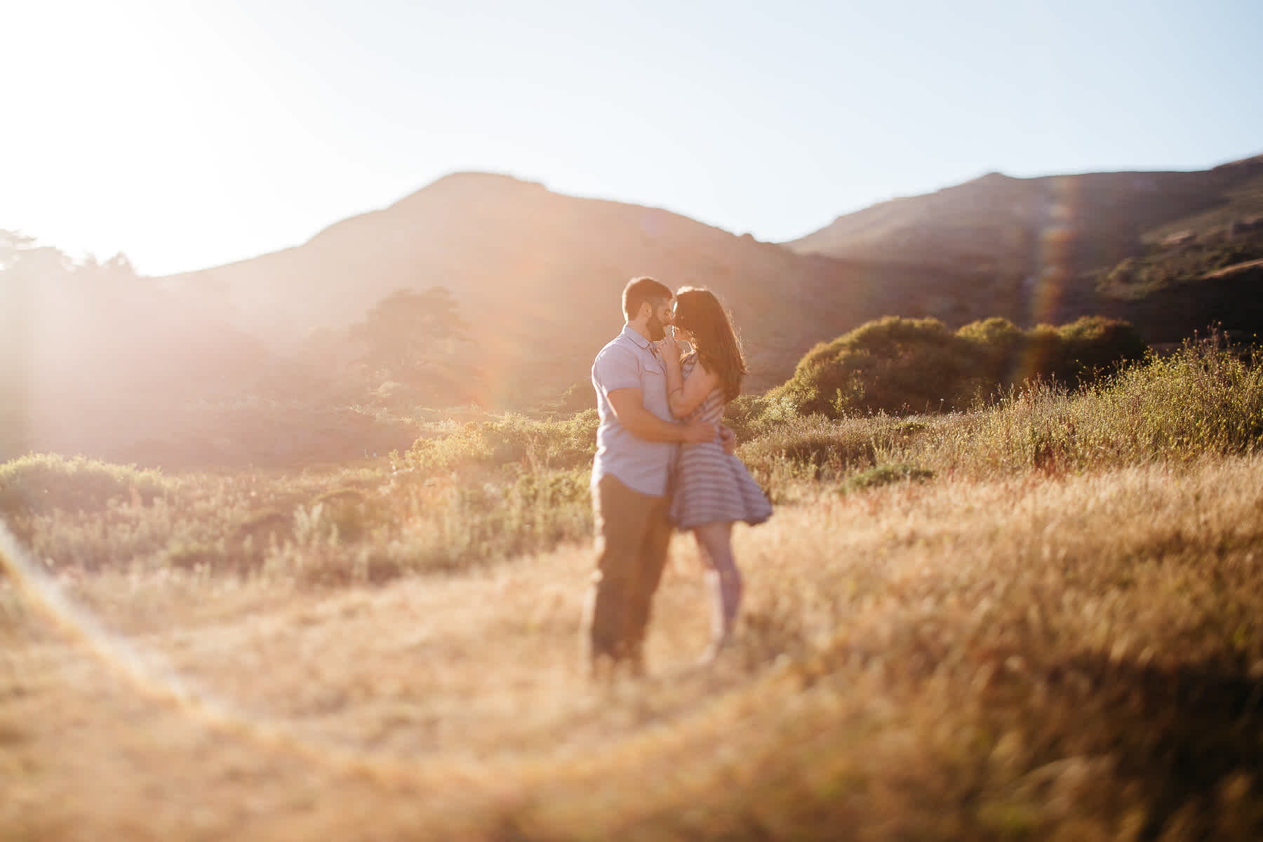 marin-headlands-rodeo-beach-lifestyle-laughter-engagement-session-24