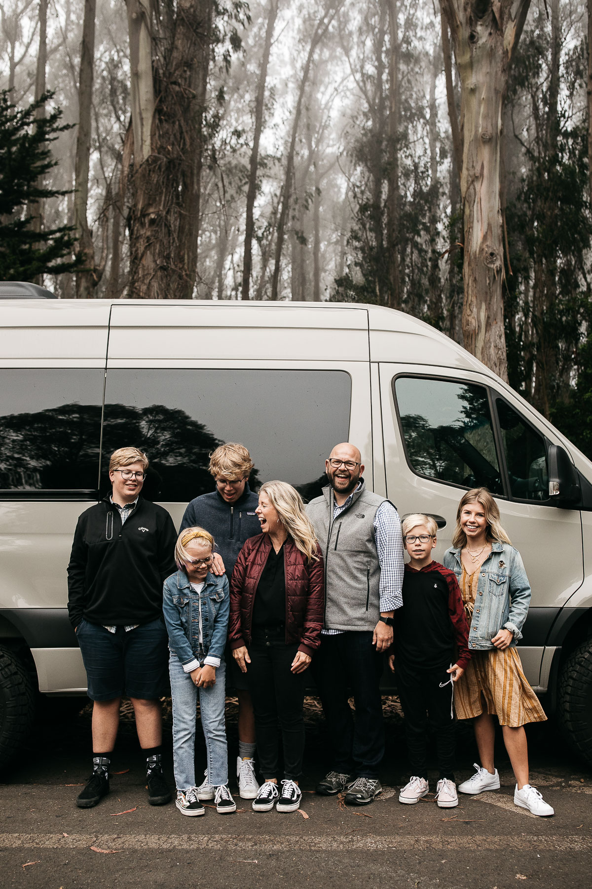 van-family-session-foggy-presidio-sf-9