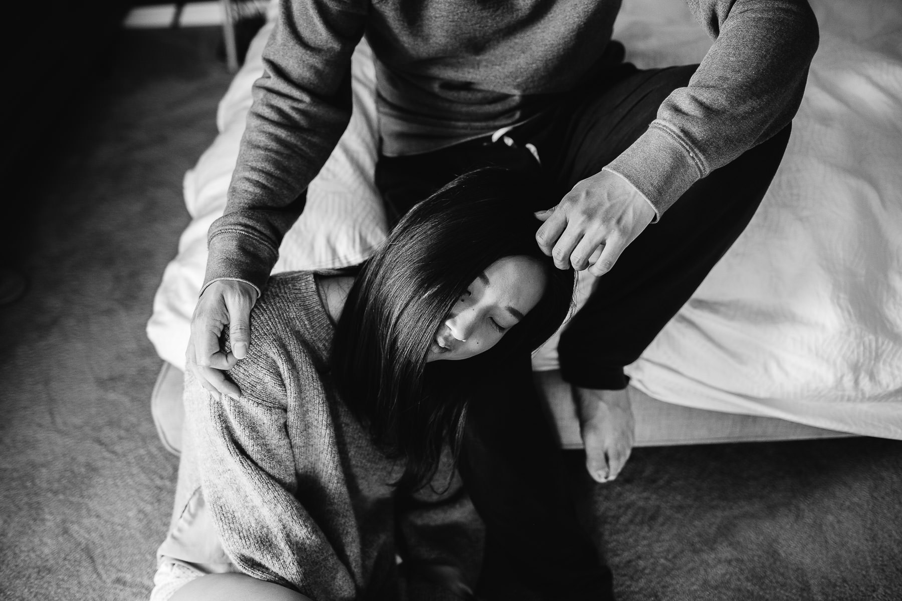 san-francisco-in-home-engagement-lifestyle-session-32