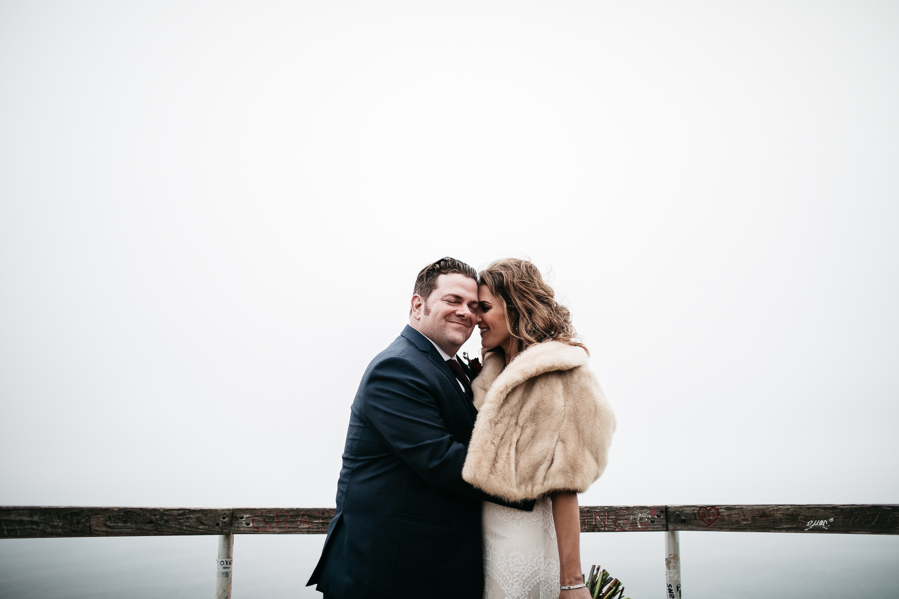 muir-beach-pelican-inn-foggy-wedding-79