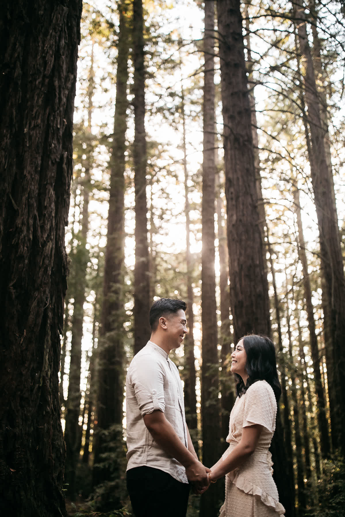 oakland-redwoods-fall-golden-light-engagement-session-19