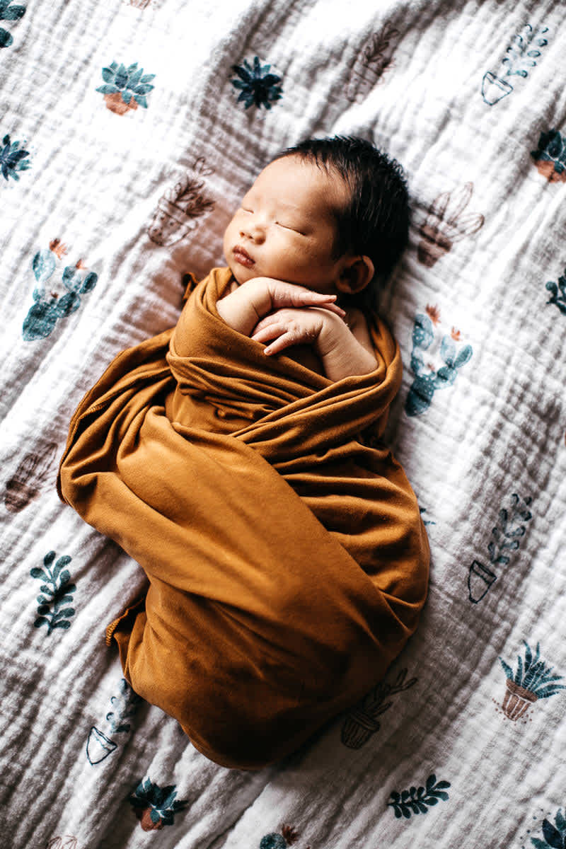 san-jose-family-lifestyle-newborn-rainy-day-shoot-26