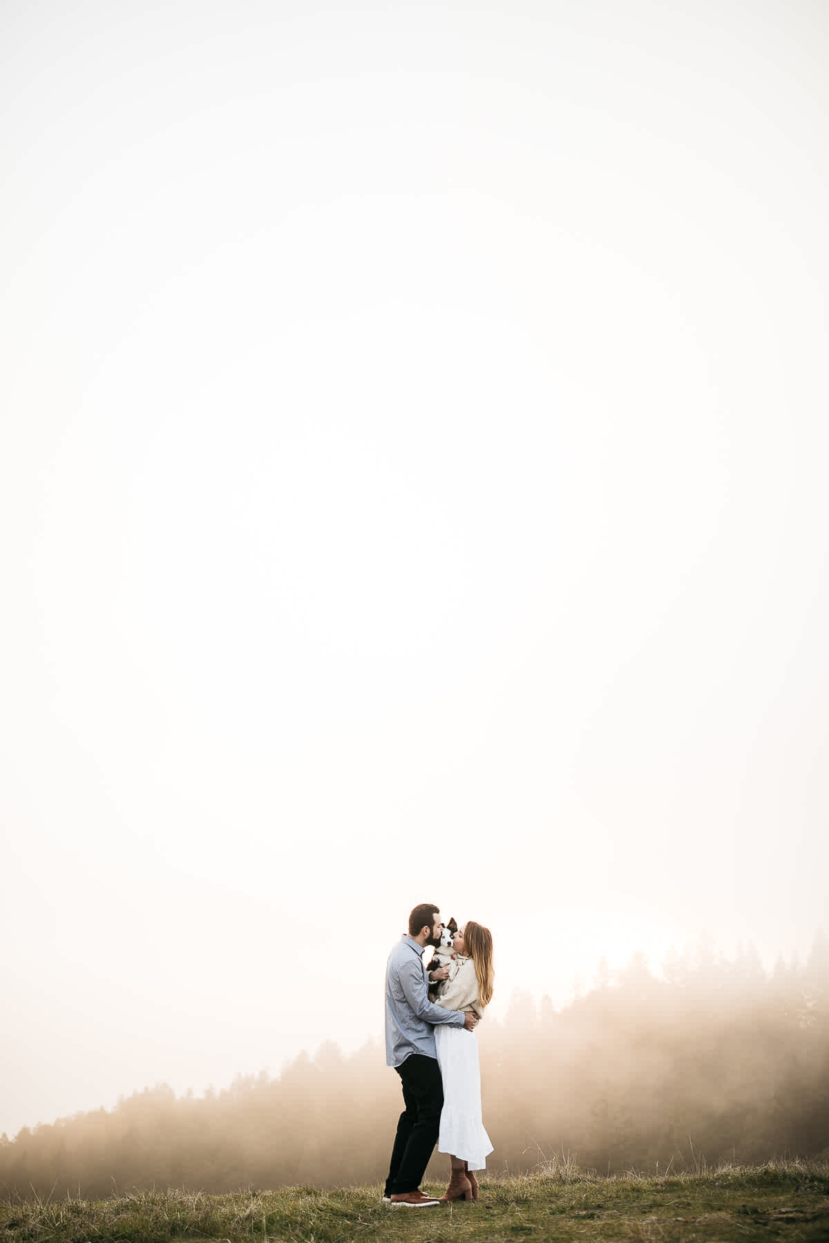 mt-tam-foggy-winter-engagement-session-australian-shepherd-puppy-30