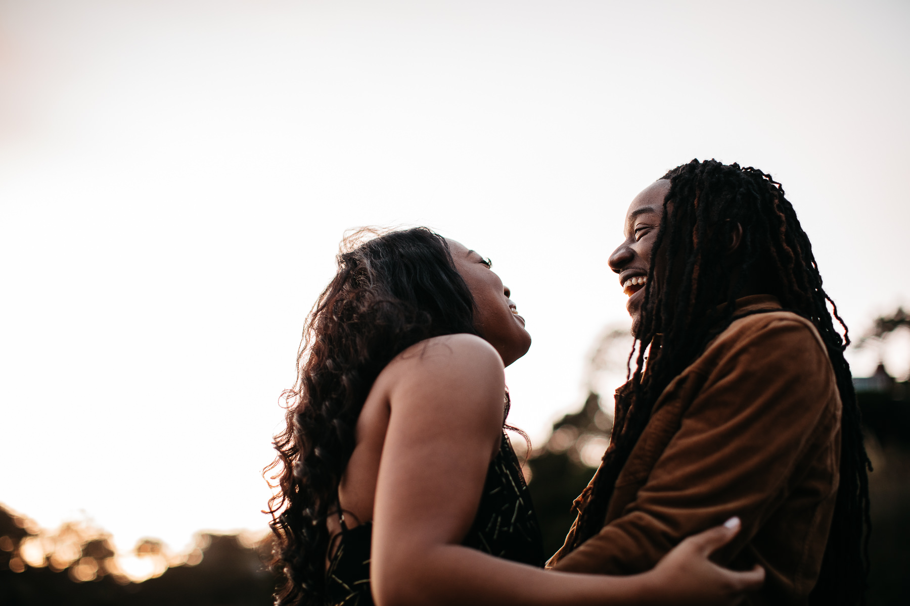 muir-beach-ca-spring-lifestyle-engagement-session-38