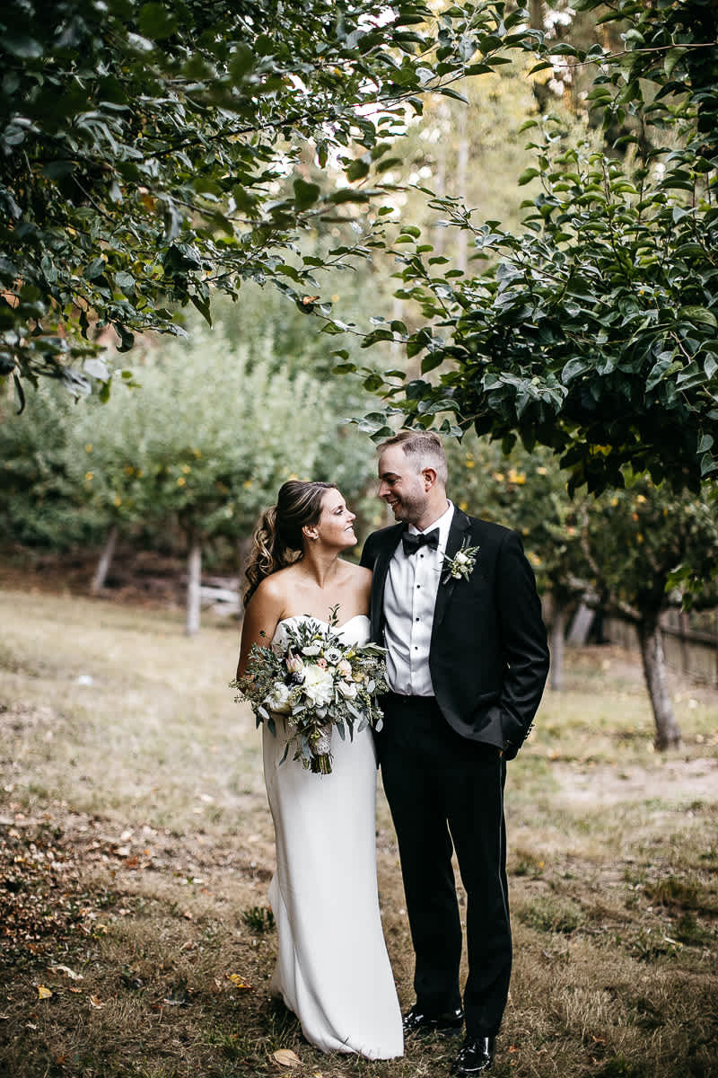 applewood-inn-Guerneville-ca-fall-wedding-day-60