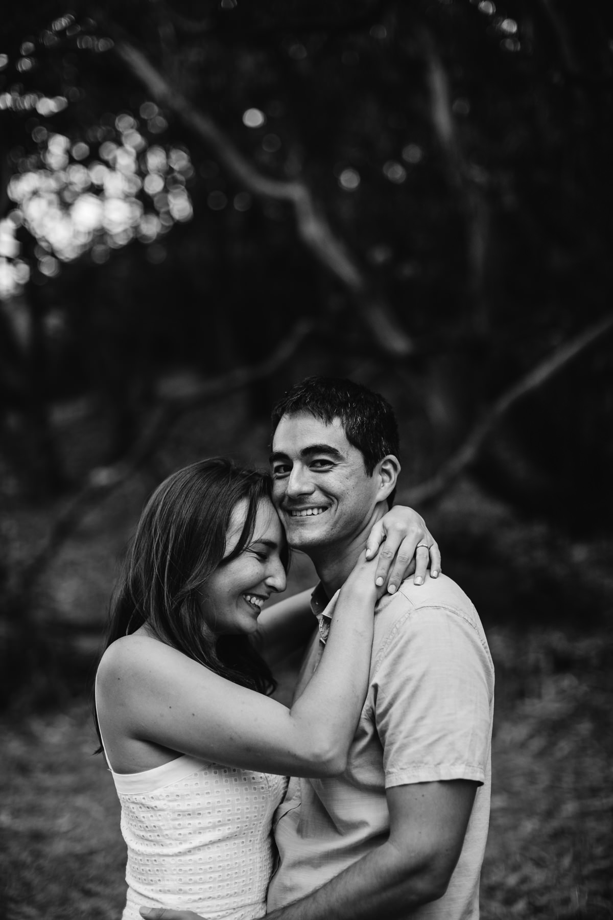 fort-funston-foggy-fun-beach-water-engagement-session-9