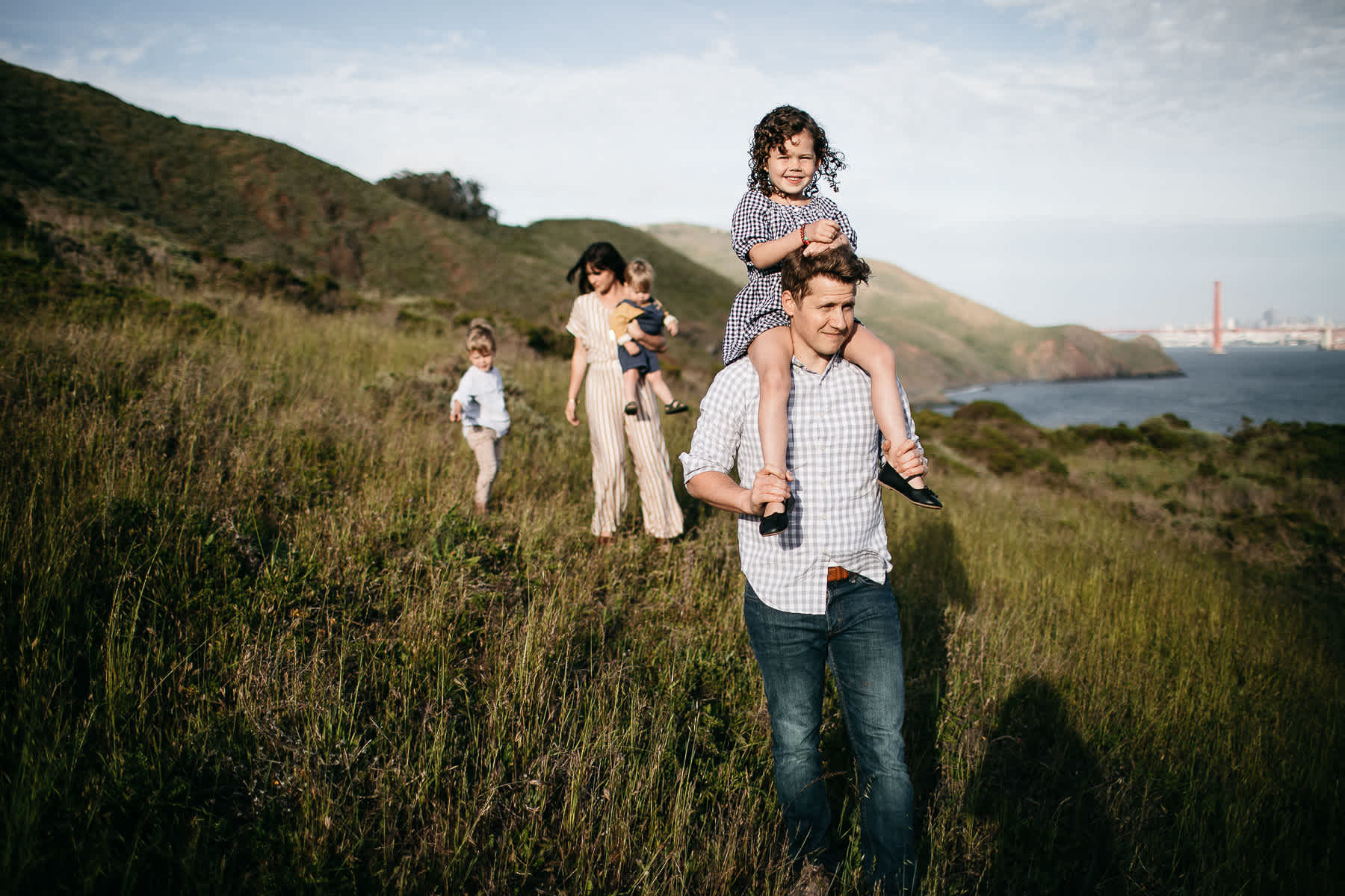 rodeo-beach-california-hills-lifestyle-family-session-7