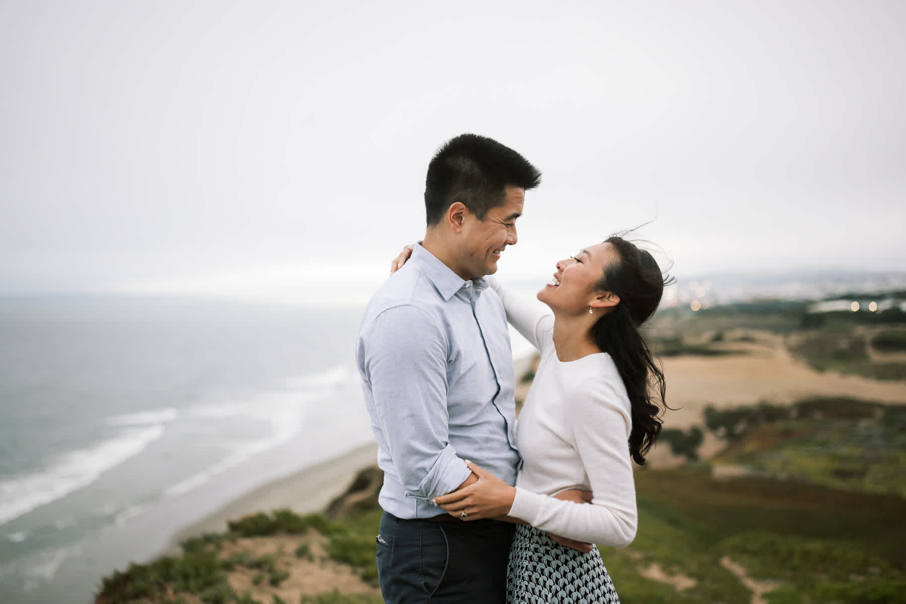 fort-funston-gloomy-fall-engagement-session-46