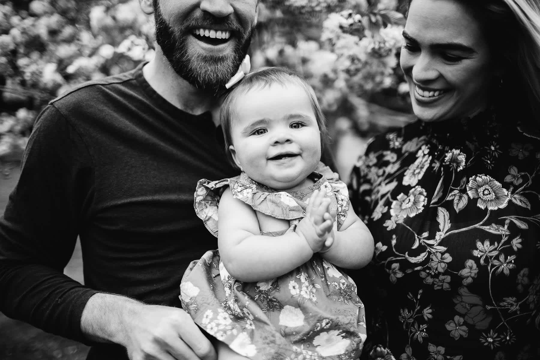 san-francisco-gloomy-spring-one-year-old-lifestyle-family-session-16