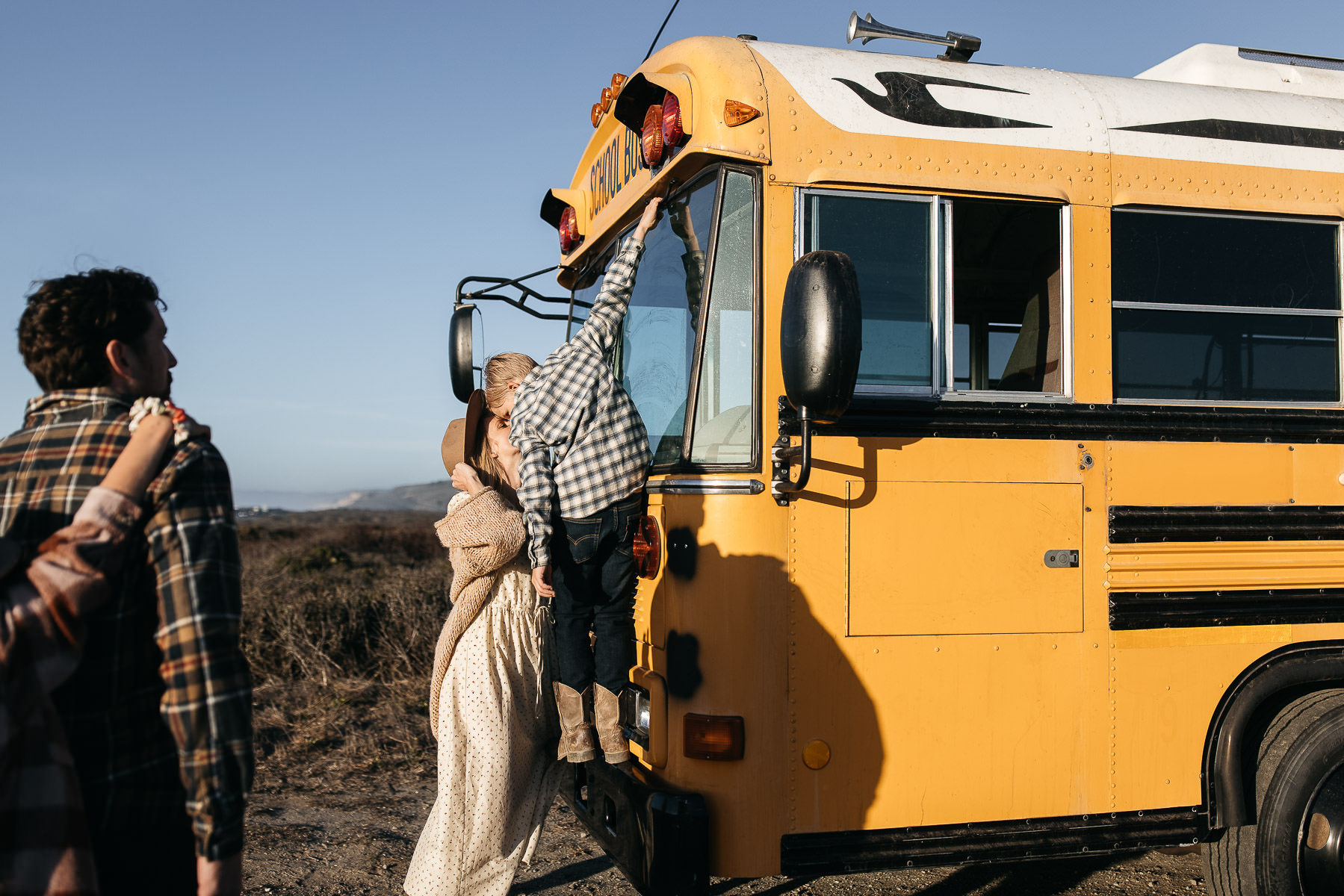 pescadero-beach-school-bus-lifestyle-sunset-family-session-20