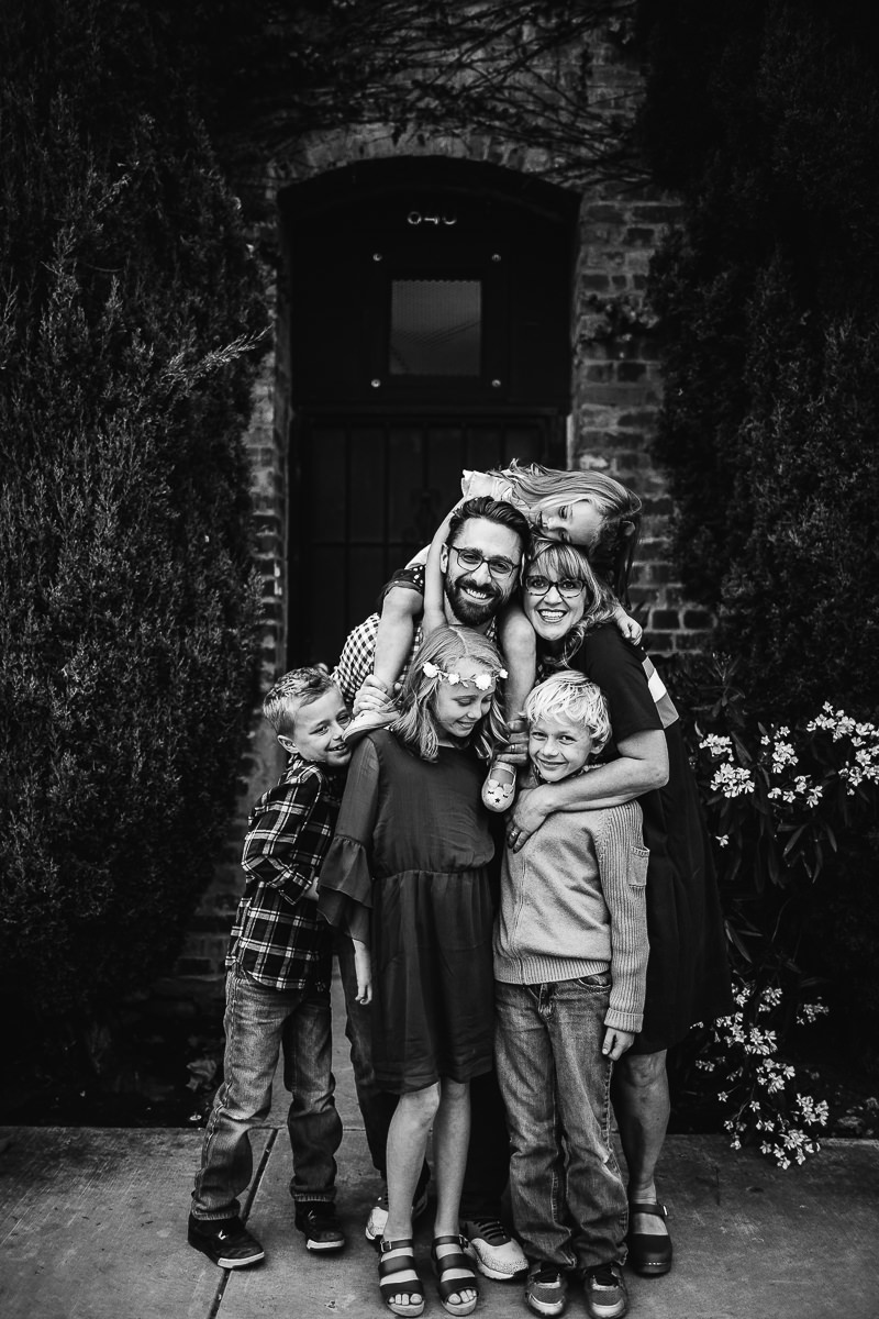 downtown-oakland-lifestyle-family-session-27