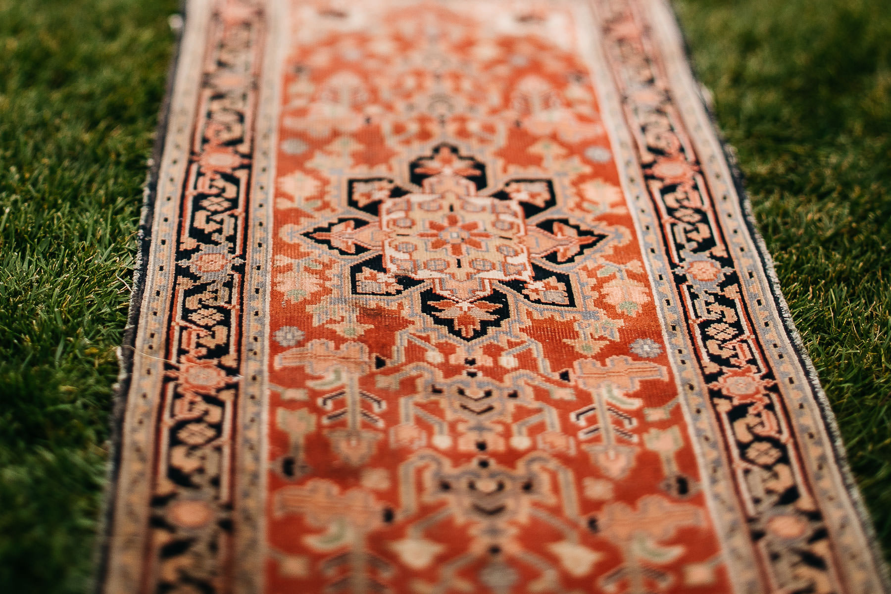 muir-beach-pelican-inn-foggy-wedding-35