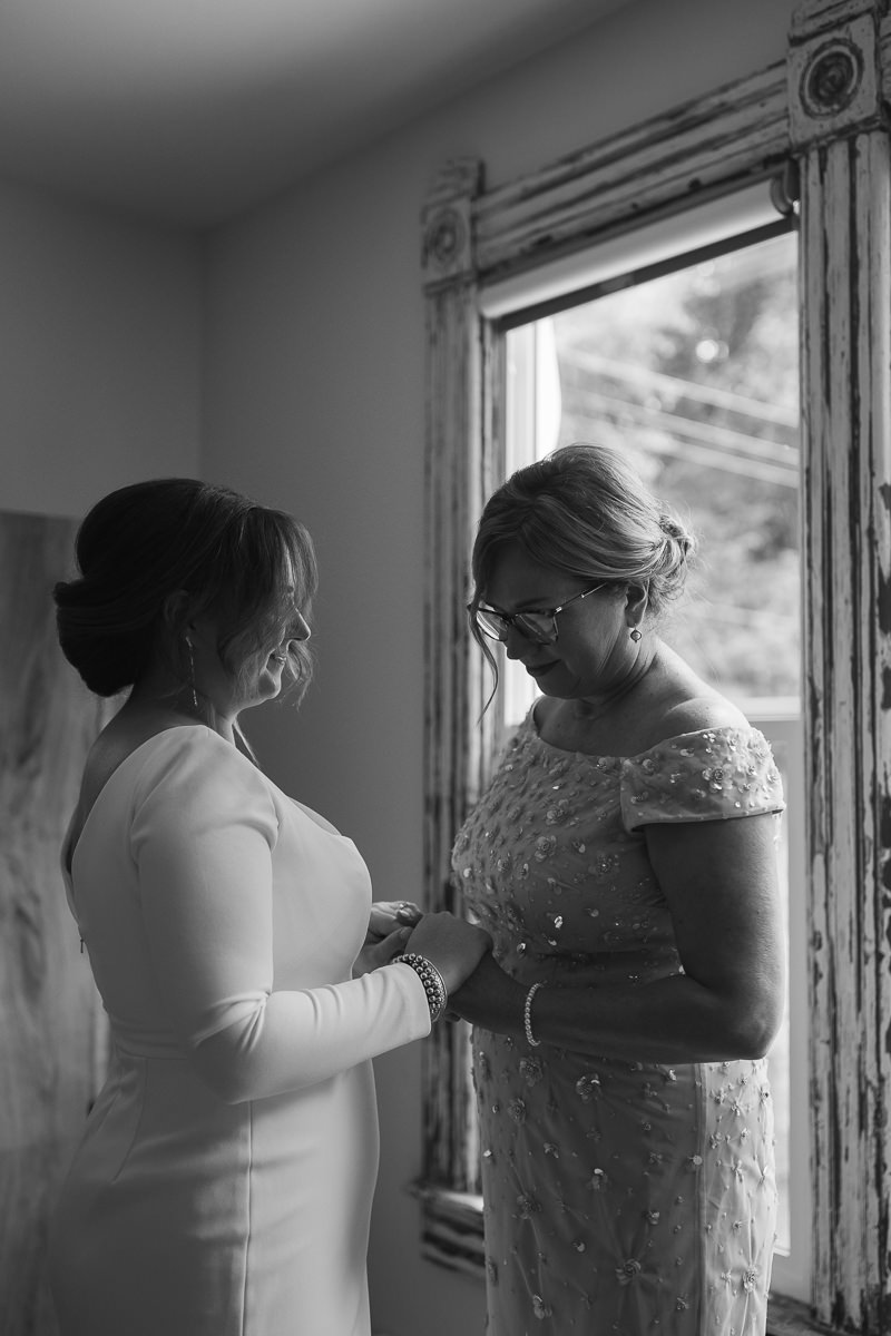 mendocino-coastal-intimate-wedding-day-30