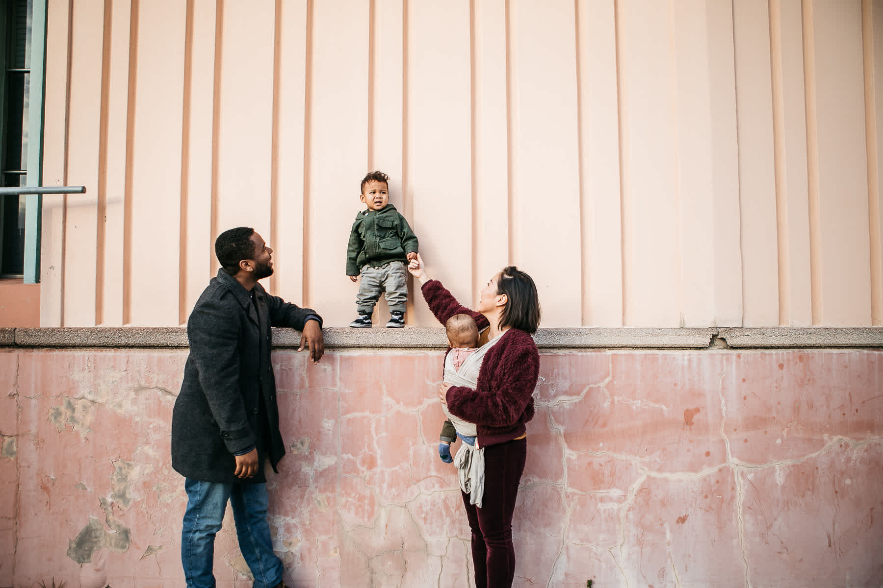 downtown+oakland+family+session+urban-industrial-session-16