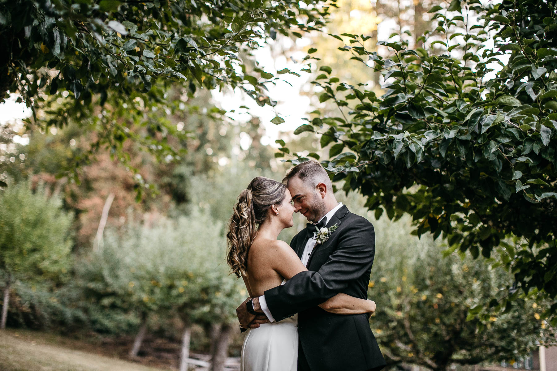 applewood-inn-Guerneville-ca-fall-wedding-day-62