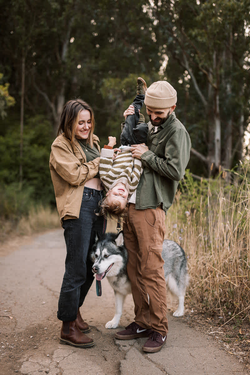 pacifica-eucalyptus-fall-family-lifestyle-session-39