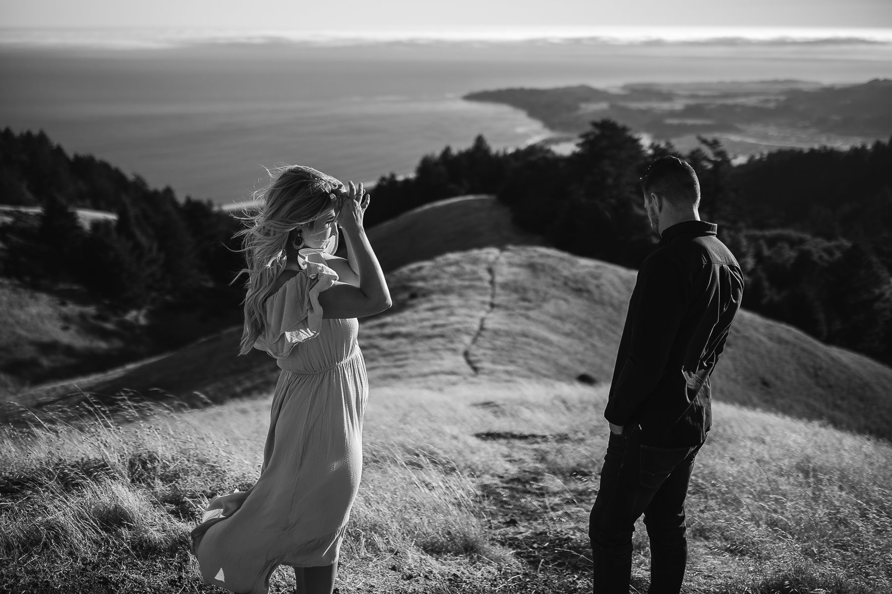 mt-tam-golden-hills-sunset-engagement-session-21
