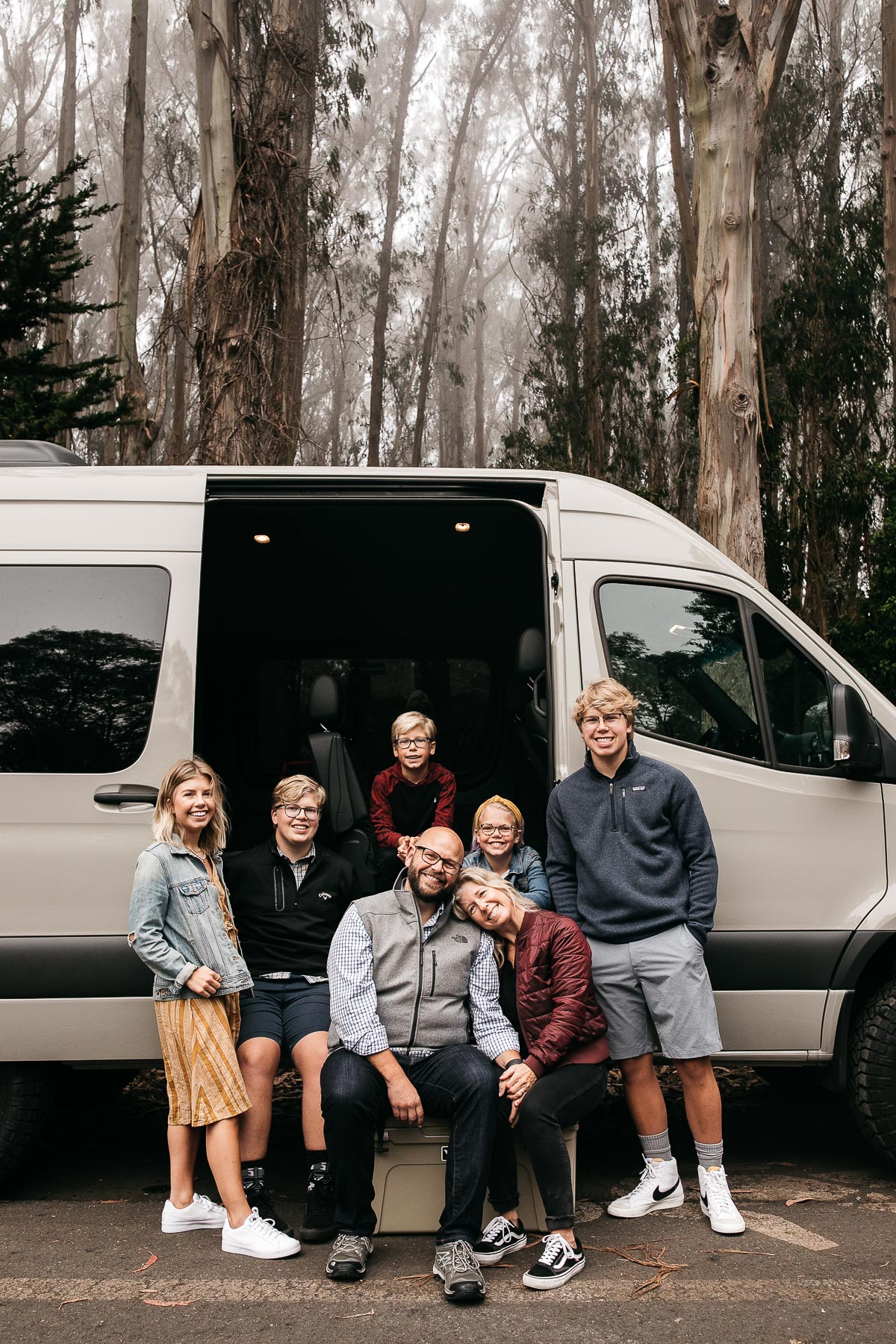 van-family-session-foggy-presidio-sf-1