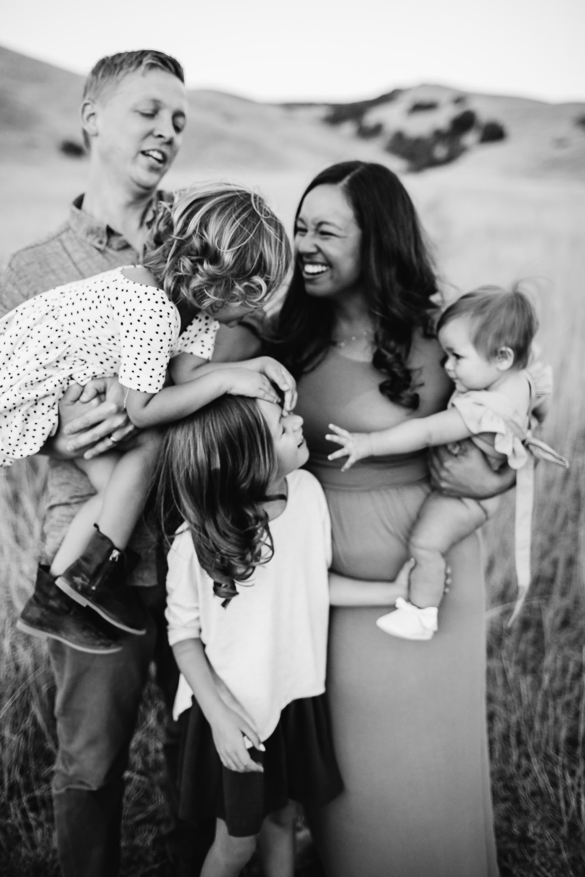 salt-lake-city-family-lifestyle-phtpographer-golden-field-46