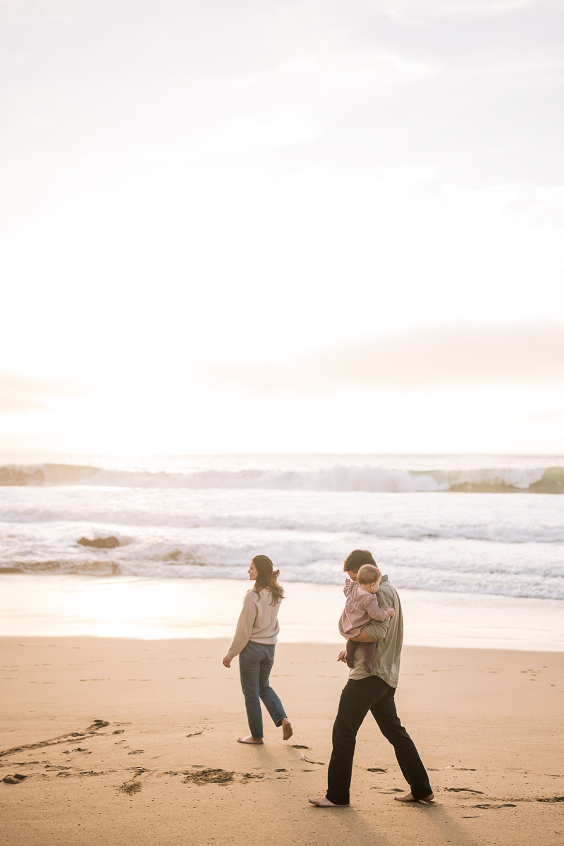 Half-moon-bay-golden-light-fall-beach-family-session-30