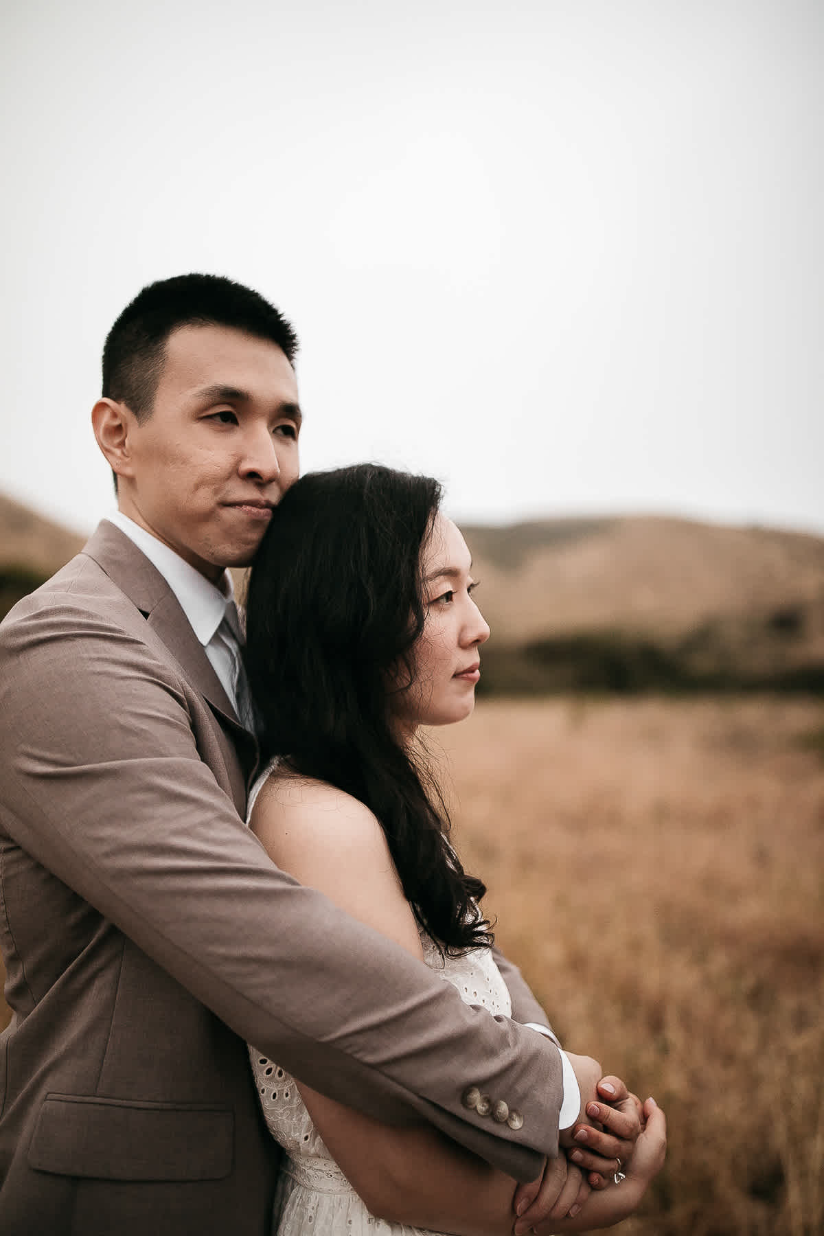 redwoods-coastal-pampas-grass-lifestyle-engagement-session-with-pups-52