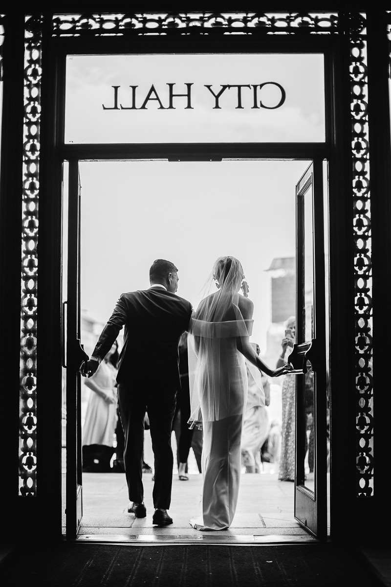 SF-city-hall-wedding-tartine-factory-urban-formals-60