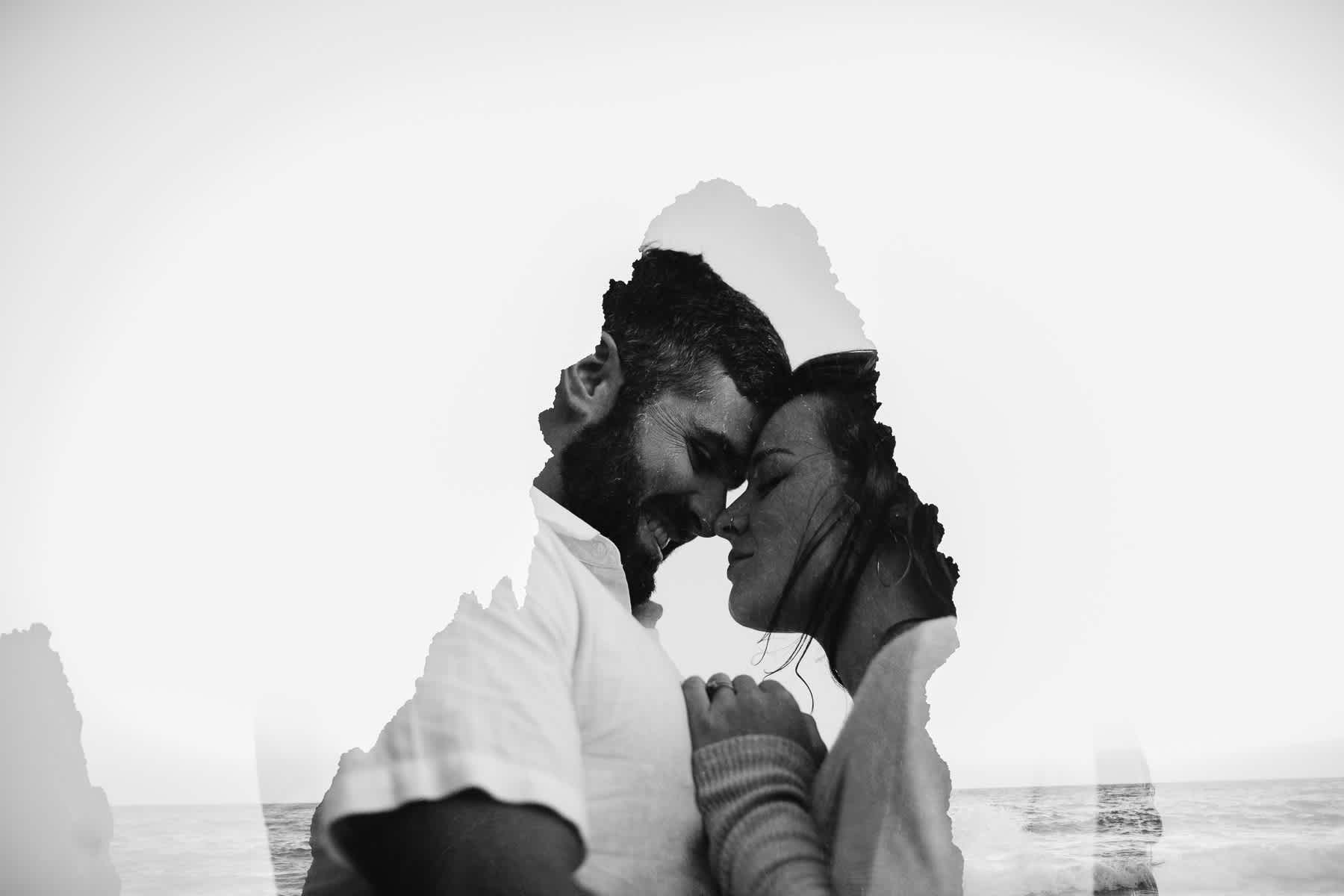 marin-headlands-rodeo-beach-lifestyle-laughter-engagement-session-73