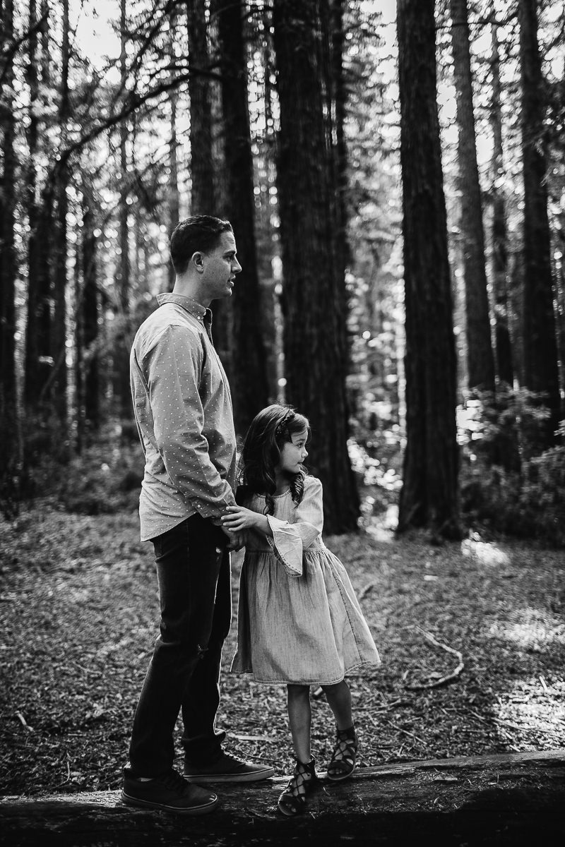 oakland-redwoods-morning-light-joaquin-miller-park-lifestyle-session-30
