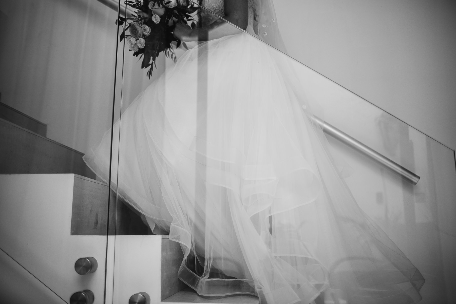 malibu-gloomy-summer-romantic-wedding-12