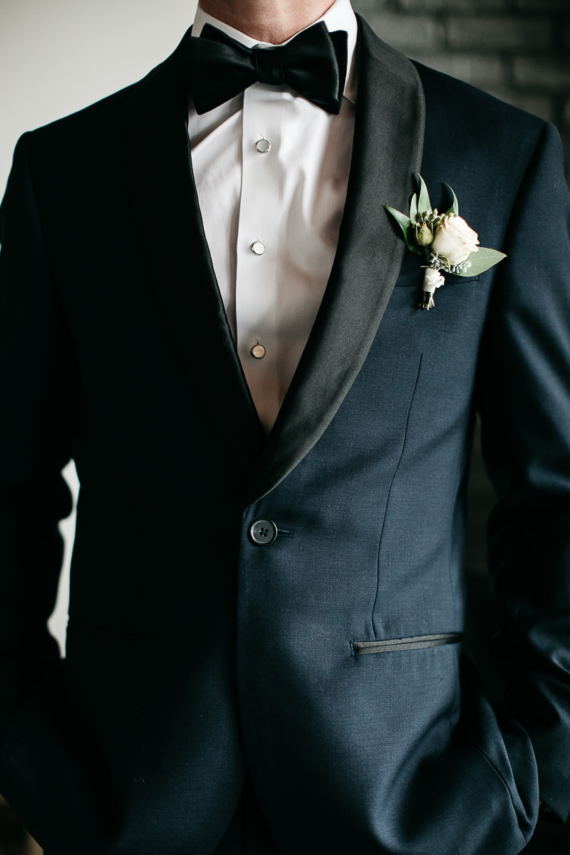 bodega-bay-secret-garden-gloomy-fall-wedding-43