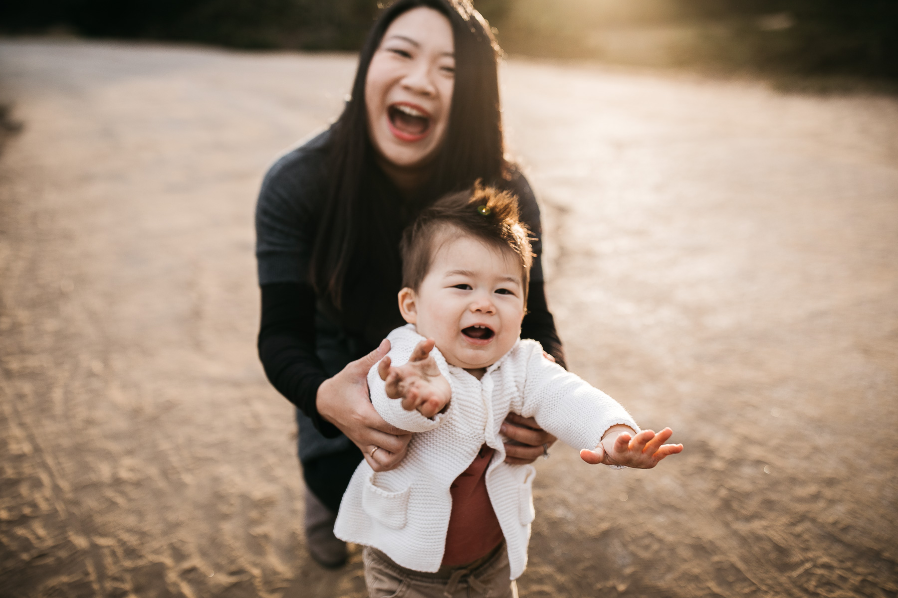 fort-funston-golden-light-winter-family-session-one-year-old-13