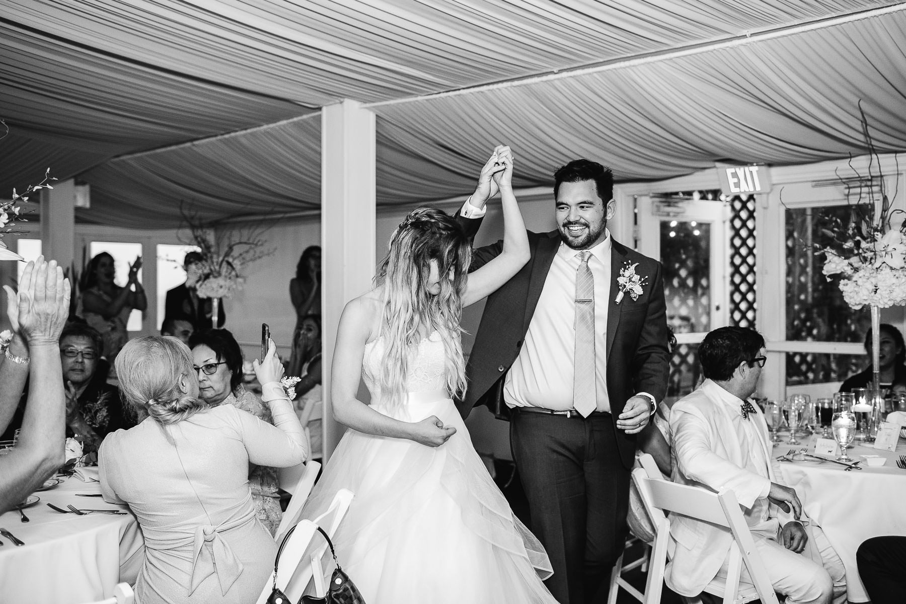 malibu-gloomy-summer-romantic-wedding-87