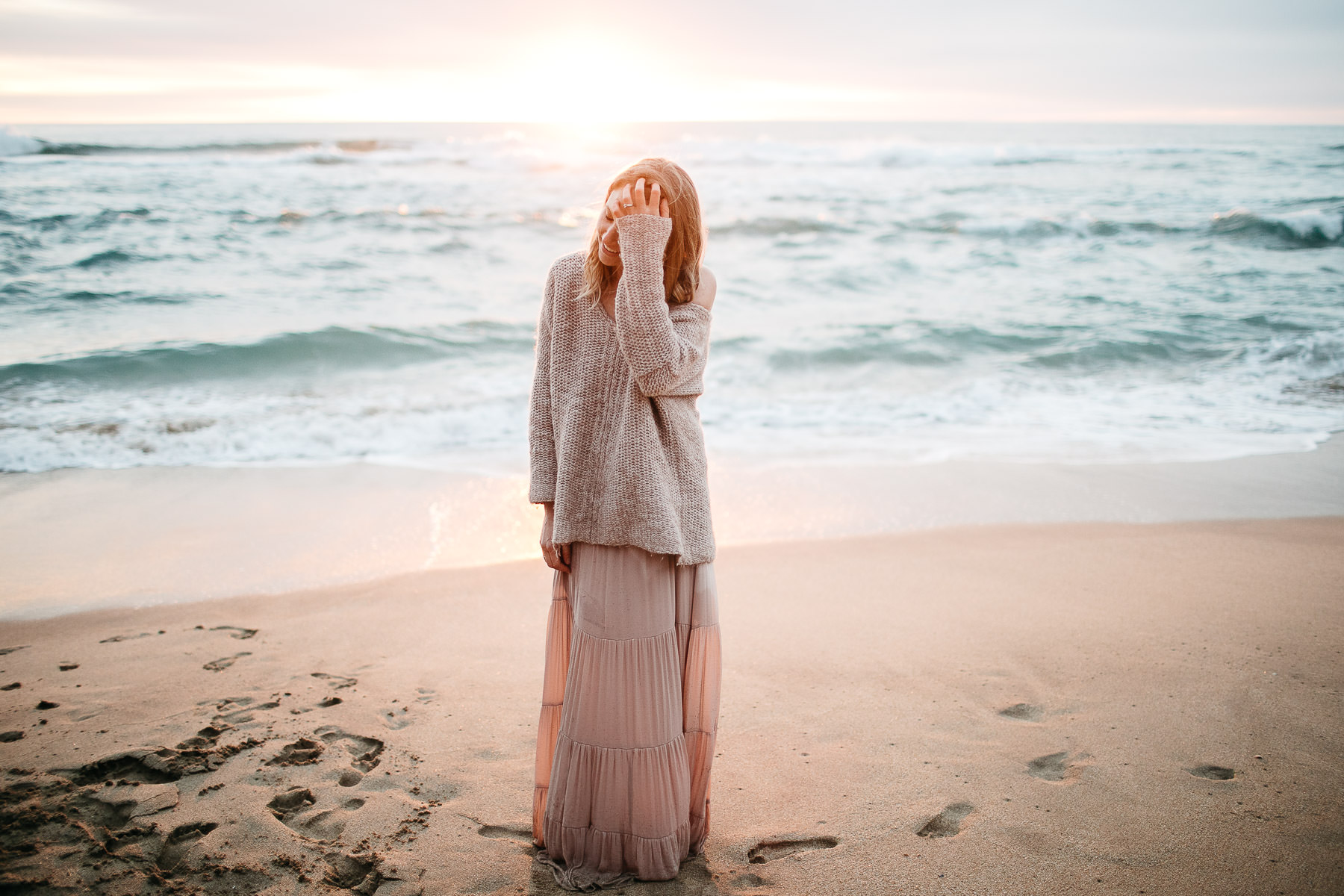 half-moon-bay-ca-sunset-family-lifestyle-session-golden-light-42