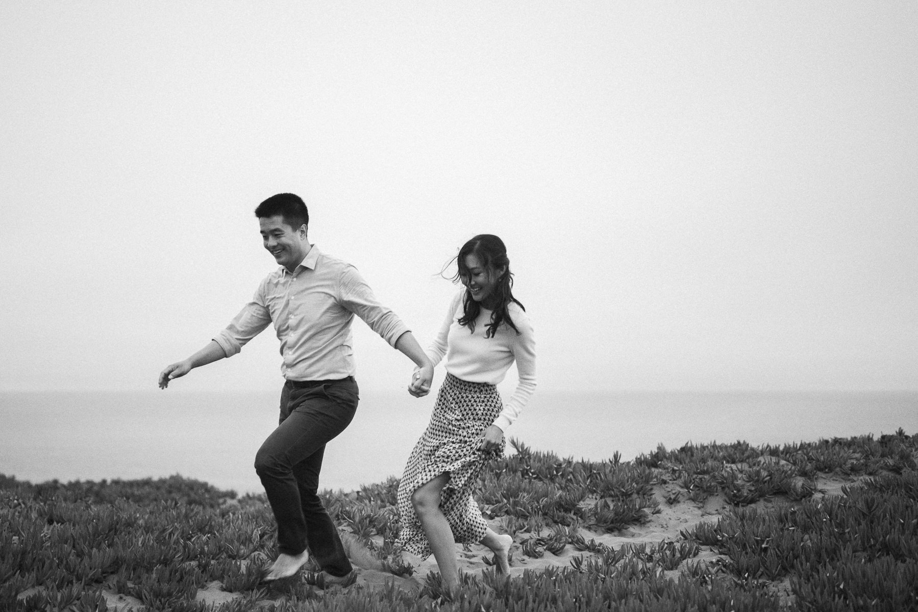 fort-funston-gloomy-fall-engagement-session-53