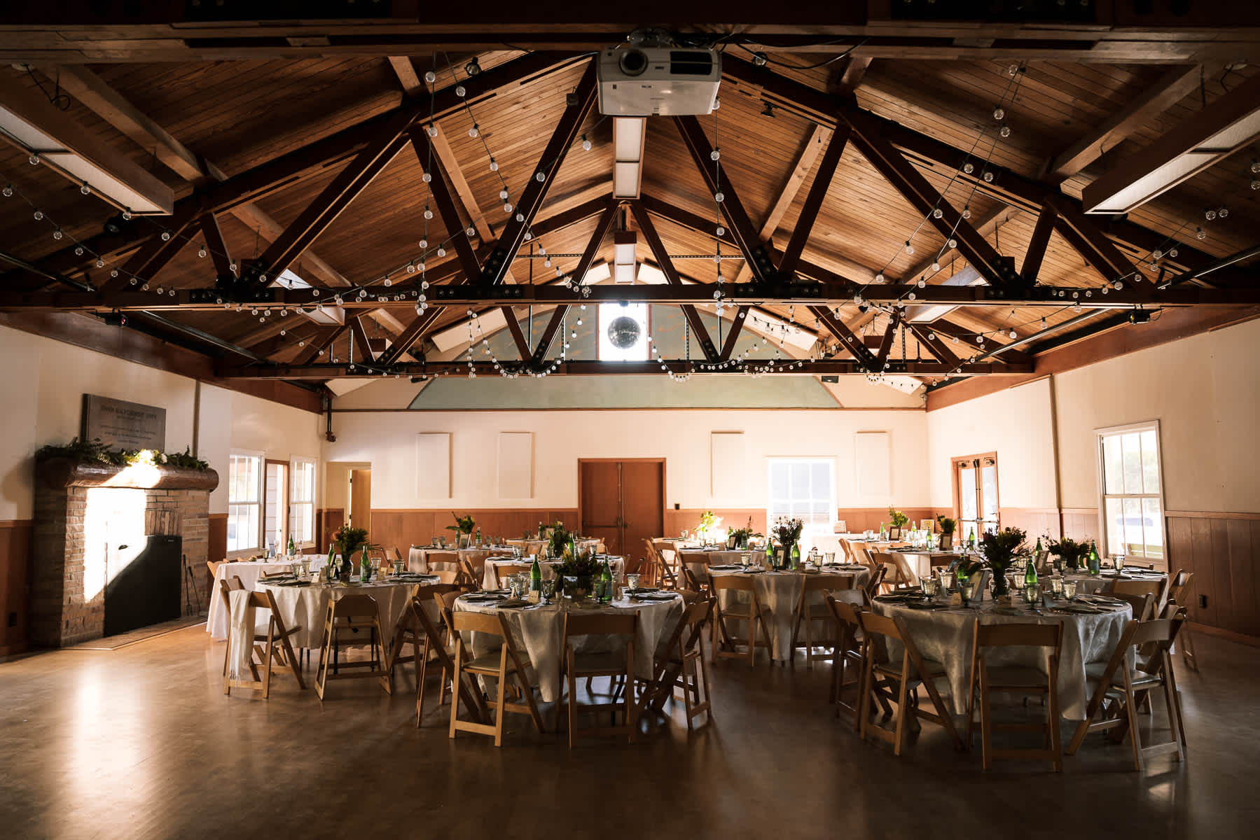 Willow-Camp-Stinson-Beach-Community-Center-Sunny-Winter-Wedding-75