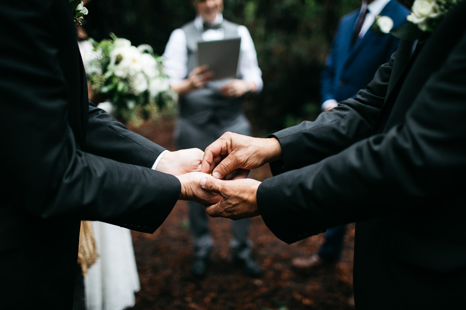 santa-cruz-redwoods-henry-cowell-rainy-elopement-photographer-9