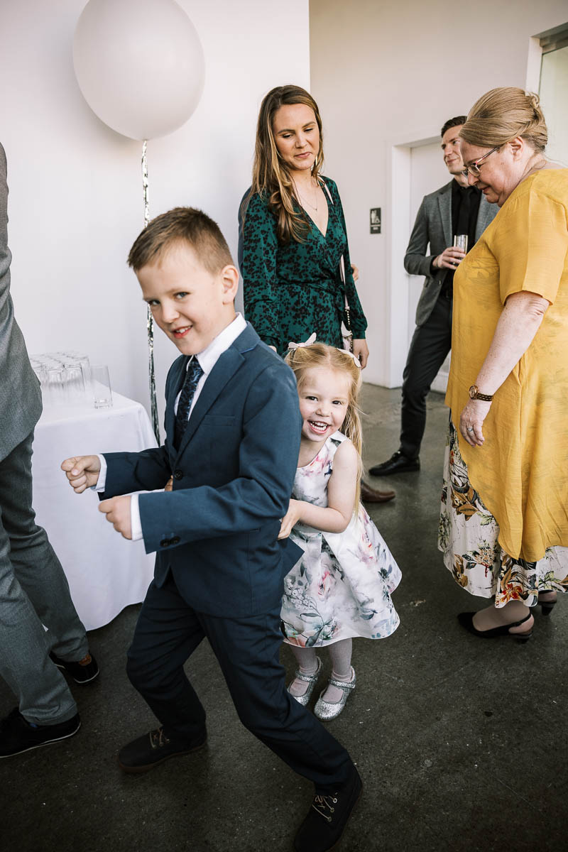 San-Francisco-Gallery-308-disco-balls-graphic-designer-wedding-68